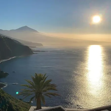 Appartement Cliffhanger Spectacular View Over North Coast *
