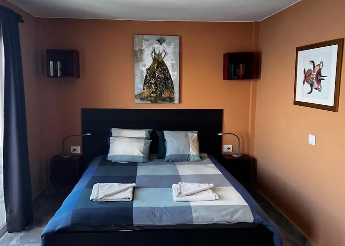 Cliffhanger Spectacular View Over North Coast Διαμέρισμα *